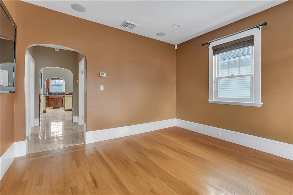 711 Academy Avenue Unit 2 Property Photo 10