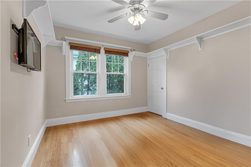 711 Academy Avenue Unit 2 Property Photo 14