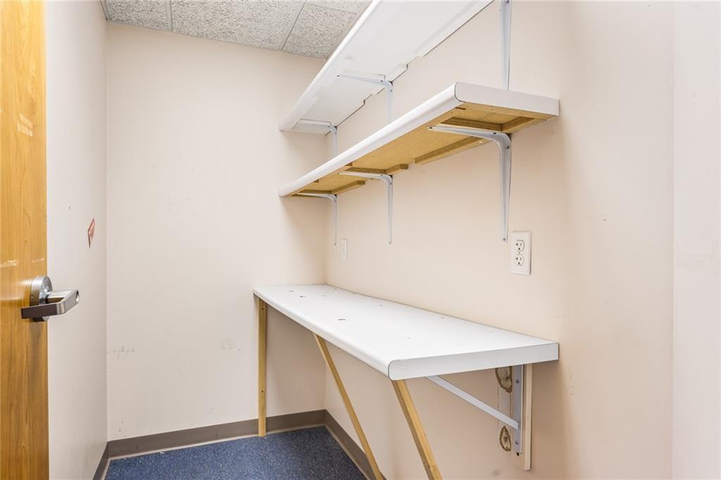 37 Washington Street Unit 100 Property Photo 6