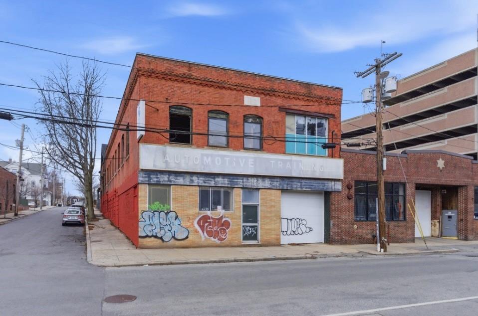 361 West Fountain Street Property Photo 1