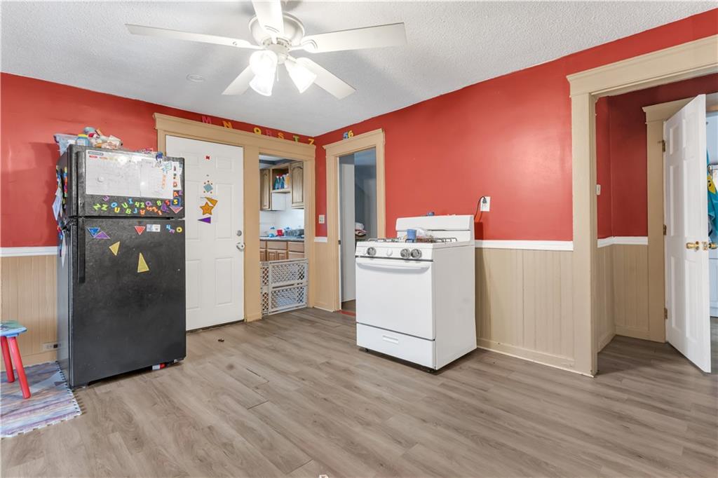 70 74 Lincoln Avenue Property Photo 16