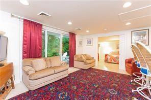 5075 Old Post Road Property Photo 5
