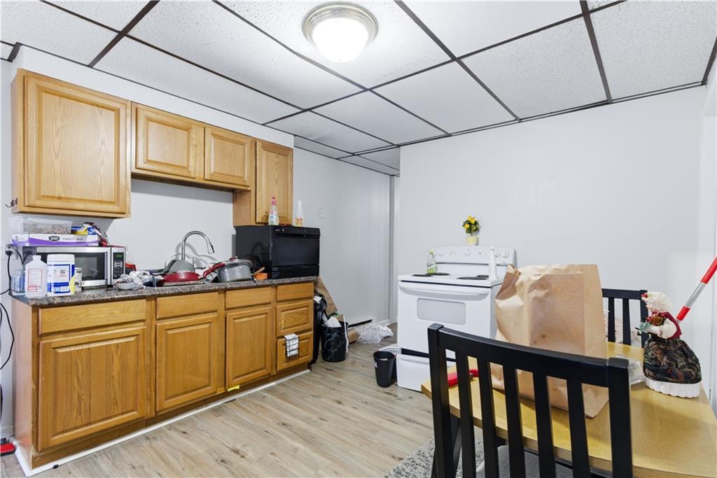 505 Washington Street Property Photo 12