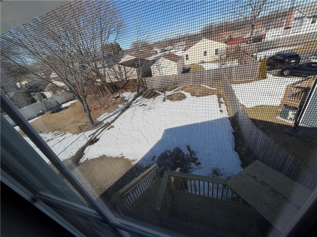 362 Kenyon Avenue Property Photo 15