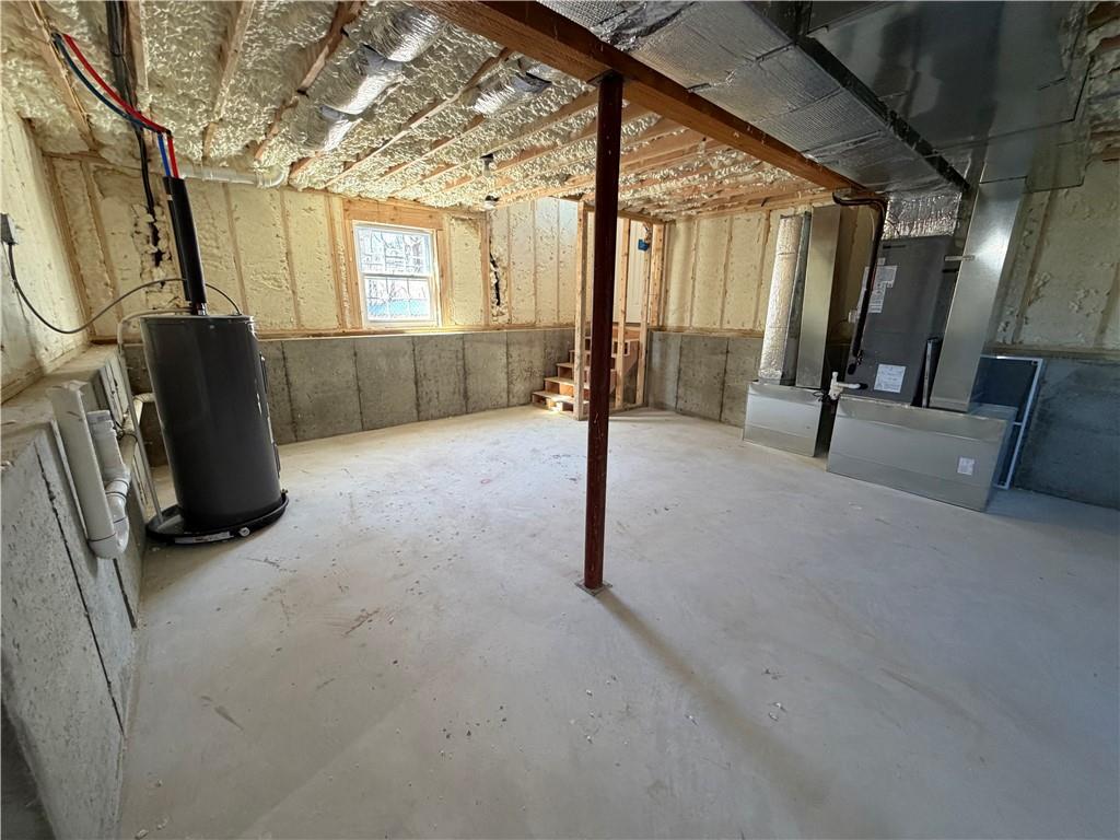 362 Kenyon Avenue Property Photo 20