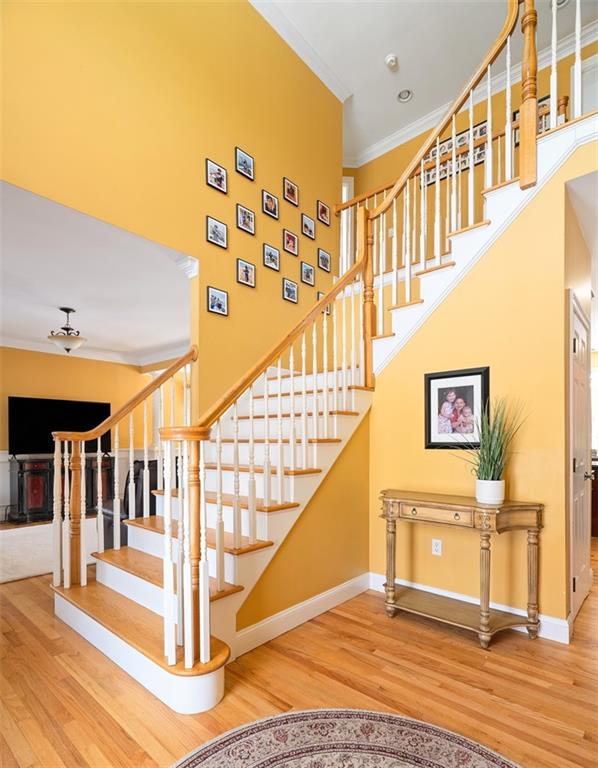 2 St Josephs Way Property Photo 3