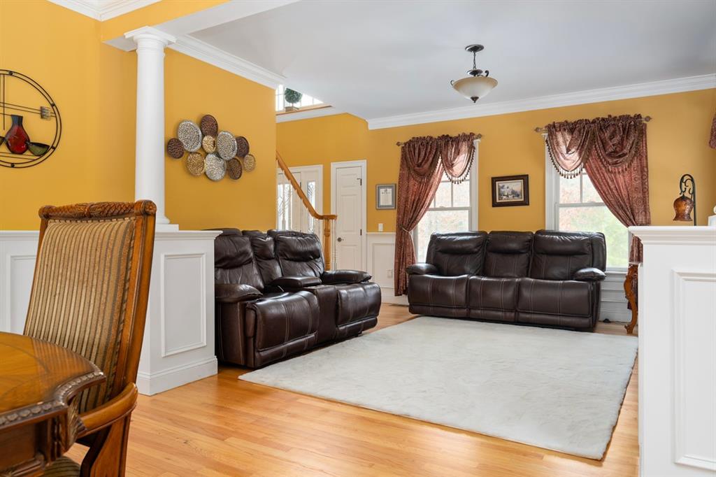 2 St Josephs Way Property Photo 6
