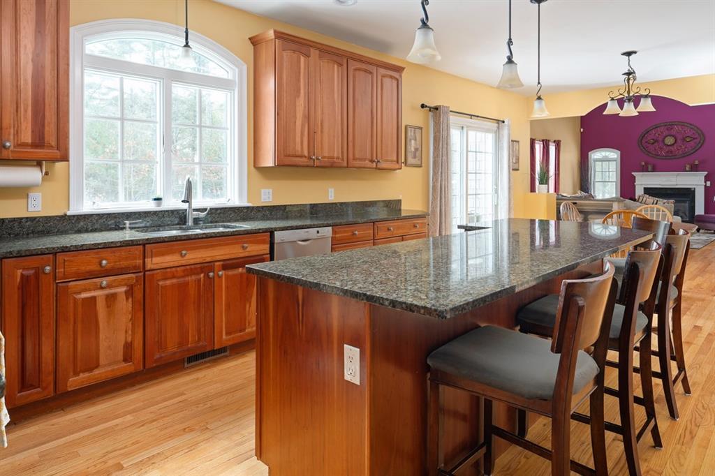 2 St Josephs Way Property Photo 10