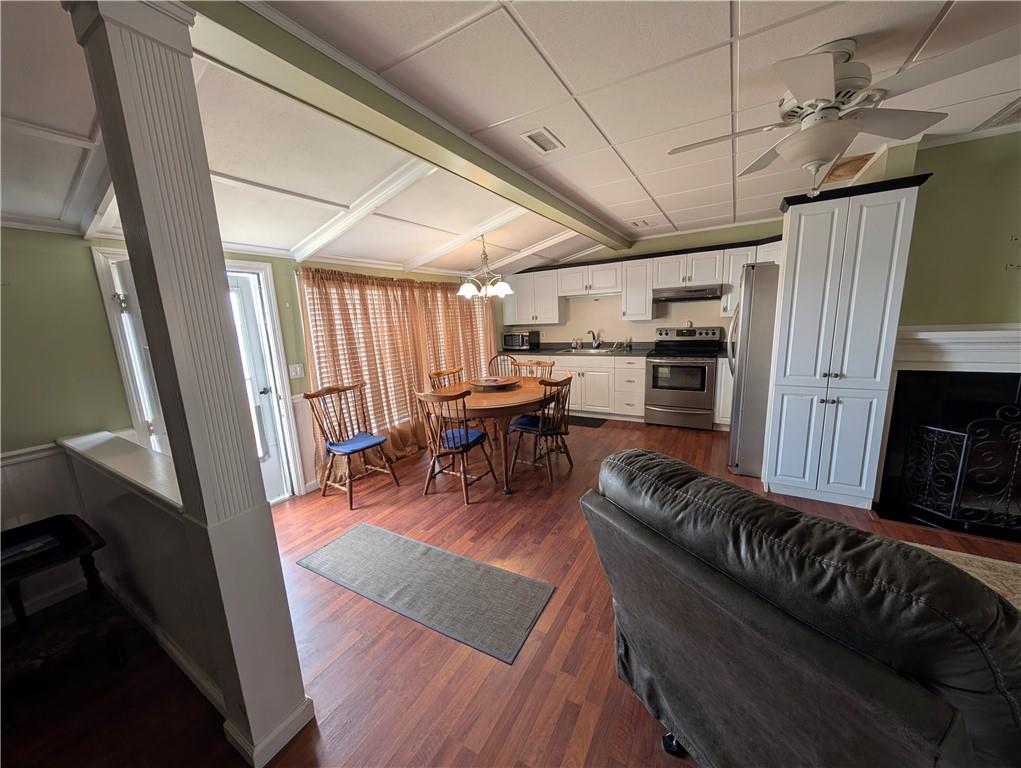 111 Charlotte Drive Property Photo 13