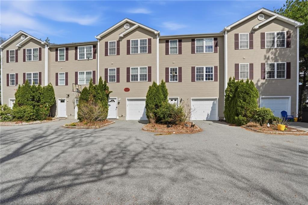 272 Cass Avenue UNIT 3