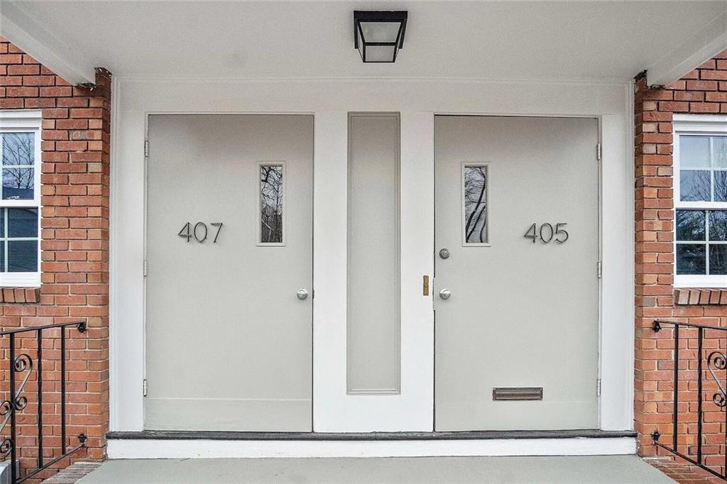407 Washington Street Unit 2 Property Photo 1