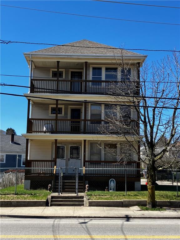 303 305 Webster Avenue Property Photo 1