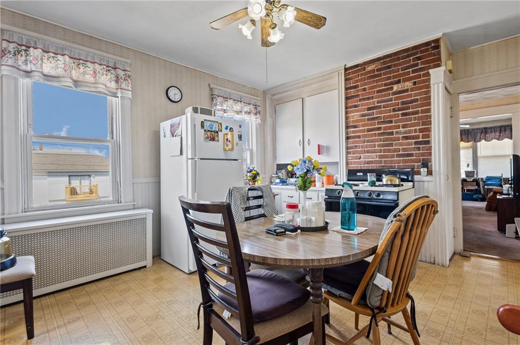 303 305 Webster Avenue Property Photo 15