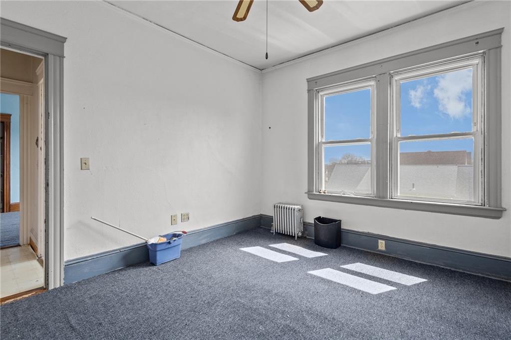 303 305 Webster Avenue Property Photo 27