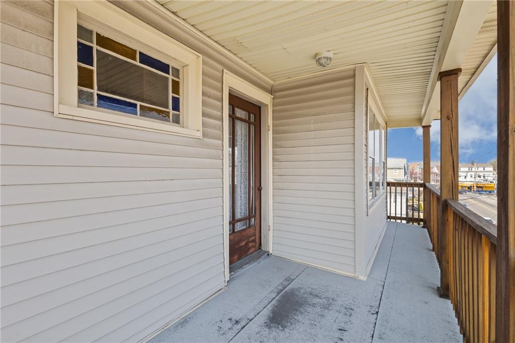303 305 Webster Avenue Property Photo 31