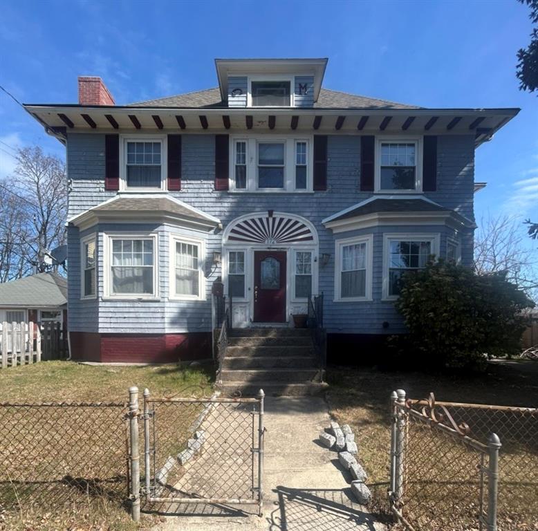 172 Central Avenue Property Photo 1