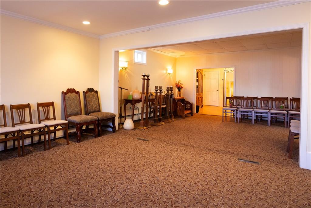 185 Spring Street Property Photo 10