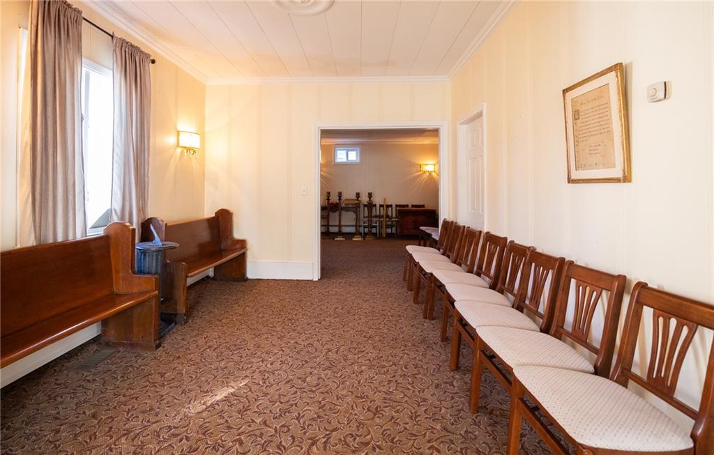 185 Spring Street Property Photo 13