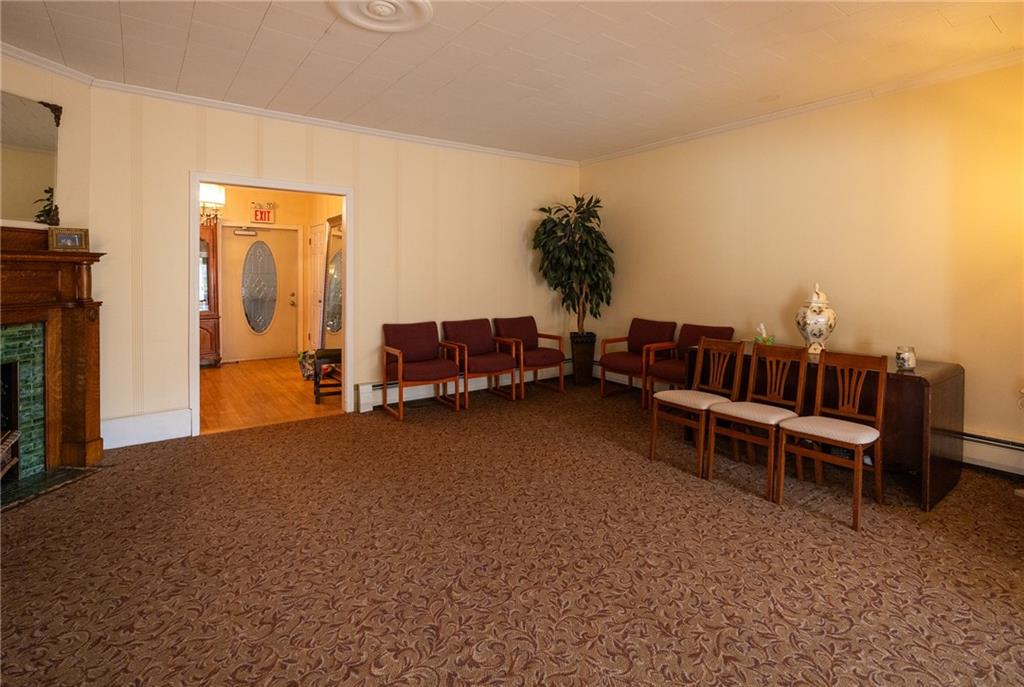 185 Spring Street Property Photo 19