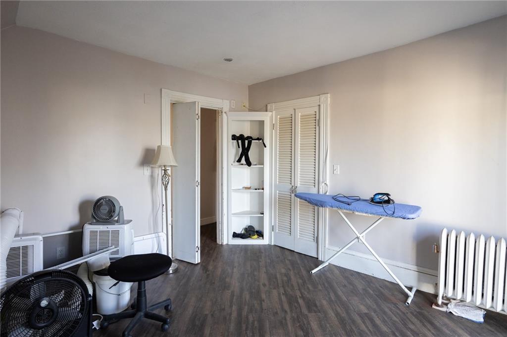 185 Spring Street Property Photo 32