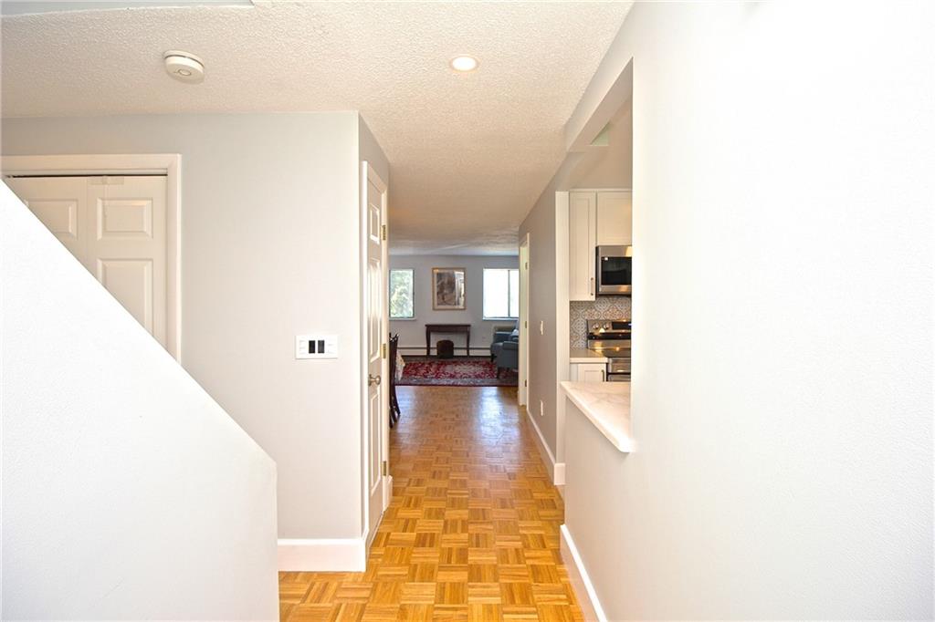 66 Girard Avenue Unit 312 Property Photo 7