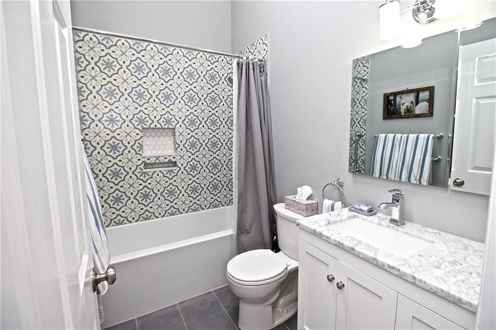66 Girard Avenue Unit 312 Property Photo 37
