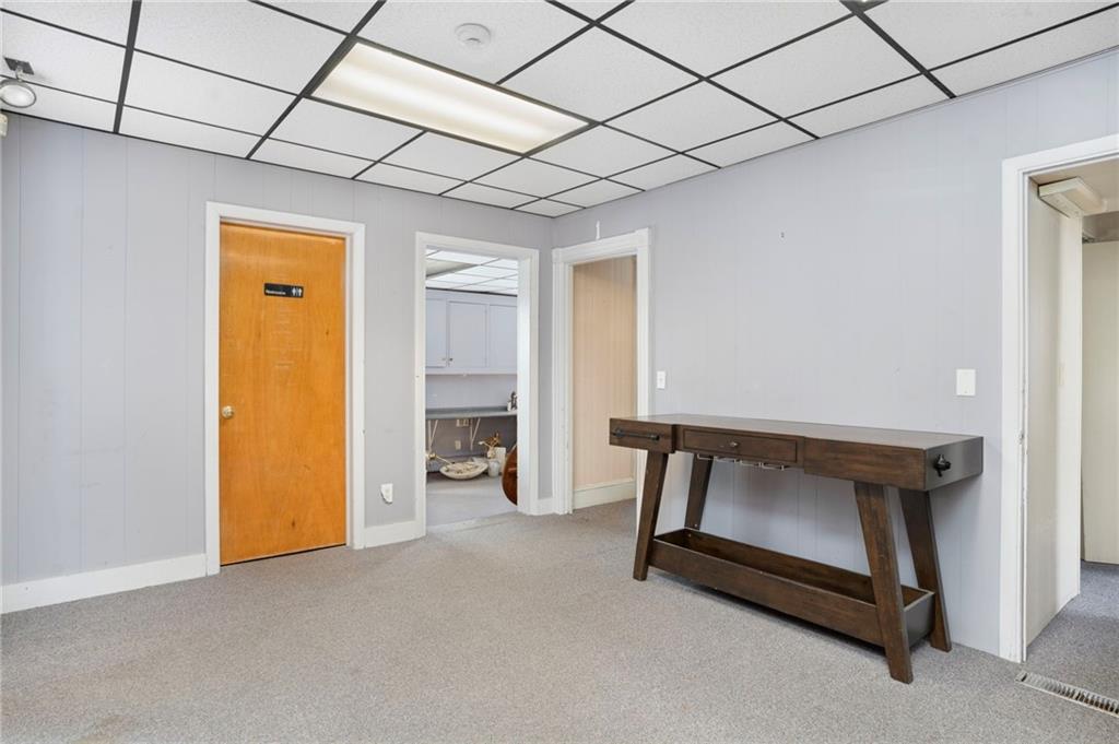 1040 Cranston Street Property Photo 12