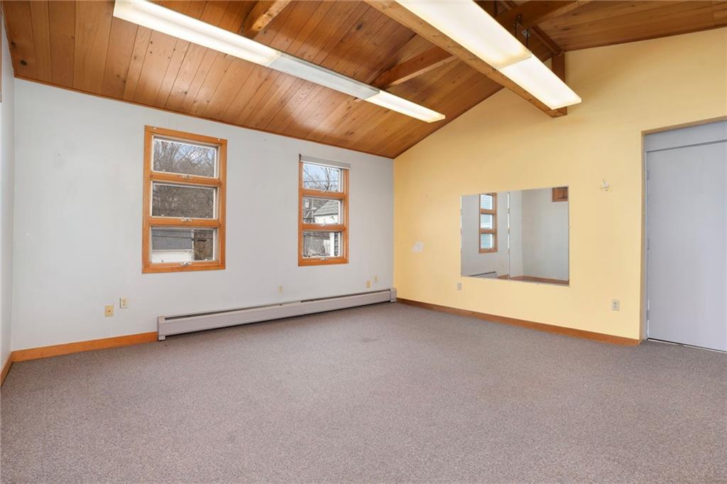 1040 Cranston Street Property Photo 13