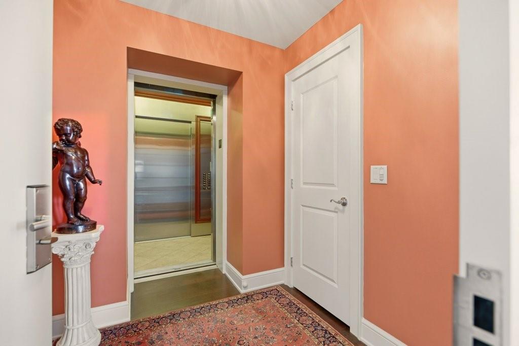 1 Tower Drive Unit 1806 Property Photo 5