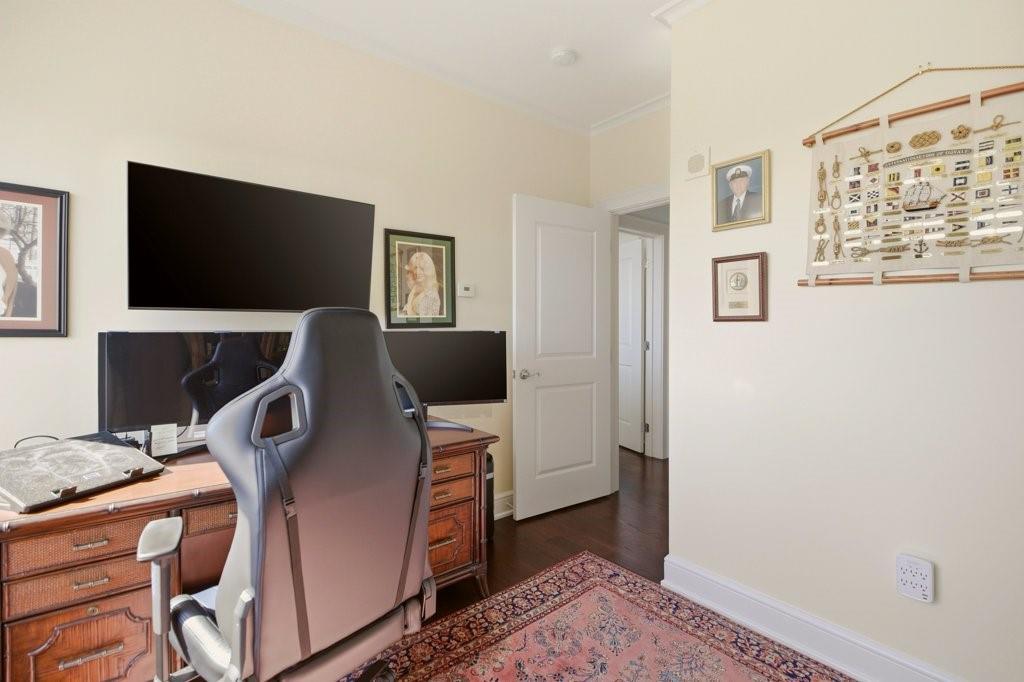 1 Tower Drive Unit 1806 Property Photo 26