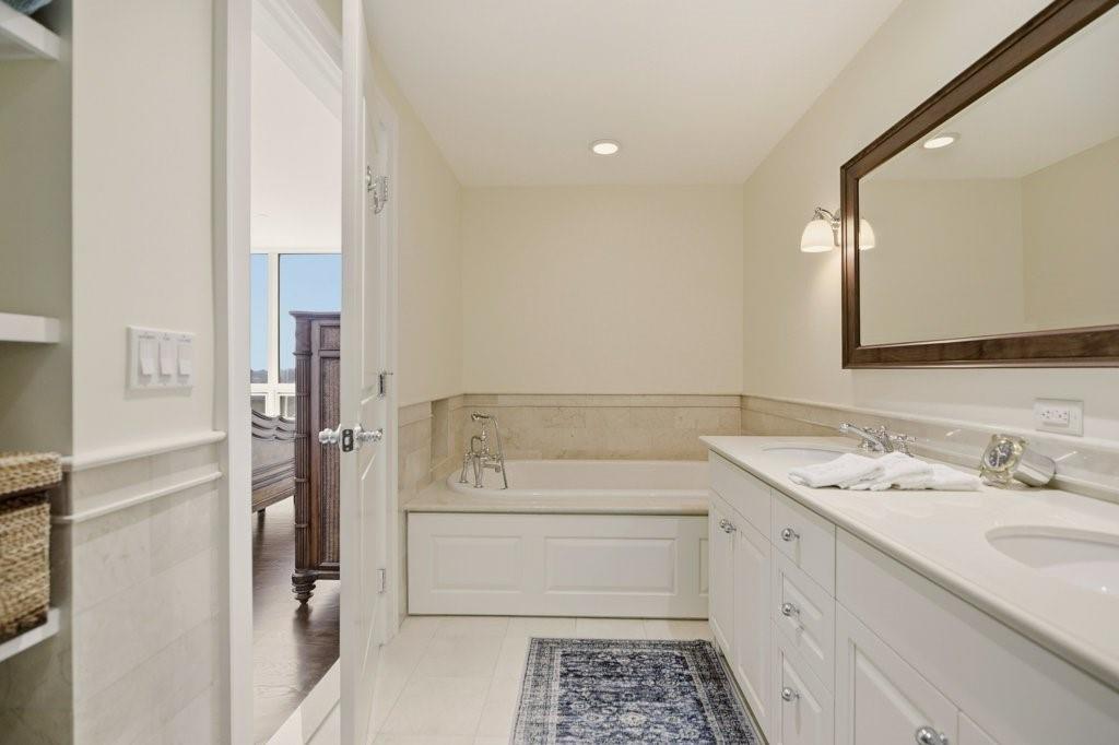 1 Tower Drive Unit 1806 Property Photo 30