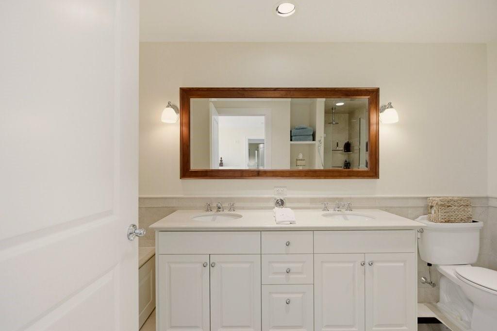 1 Tower Drive Unit 1806 Property Photo 32