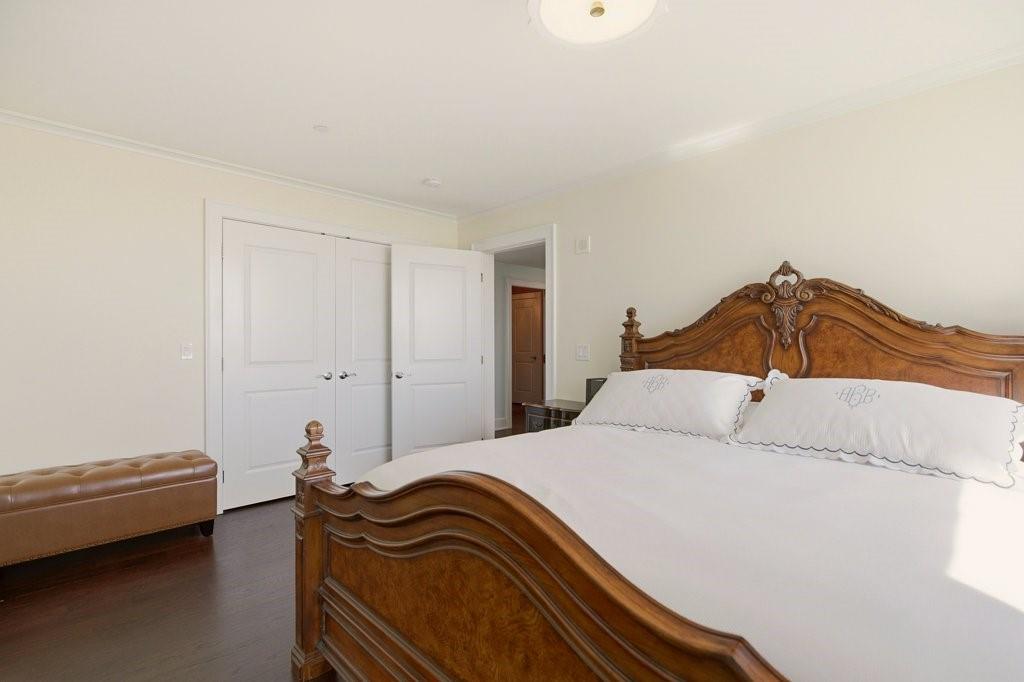 1 Tower Drive Unit 1806 Property Photo 33