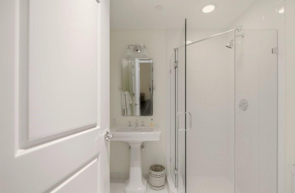 1 Tower Drive Unit 1806 Property Photo 37