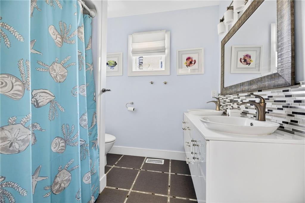 399 Atlantic Avenue Property Photo 42
