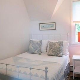 152 Tuckerman Avenue Unit 8 Property Photo 15
