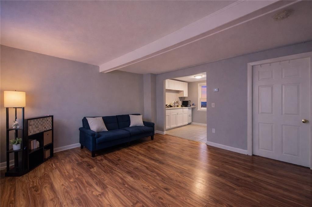 23 Whitehall Street Property Photo 6