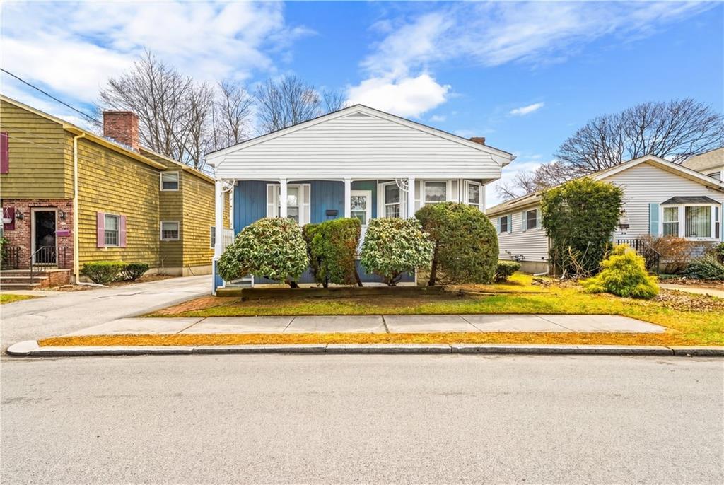 30 Naples Avenue Property Photo 1