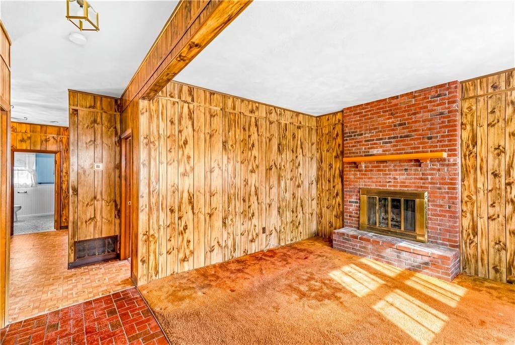 30 Naples Avenue Property Photo 4