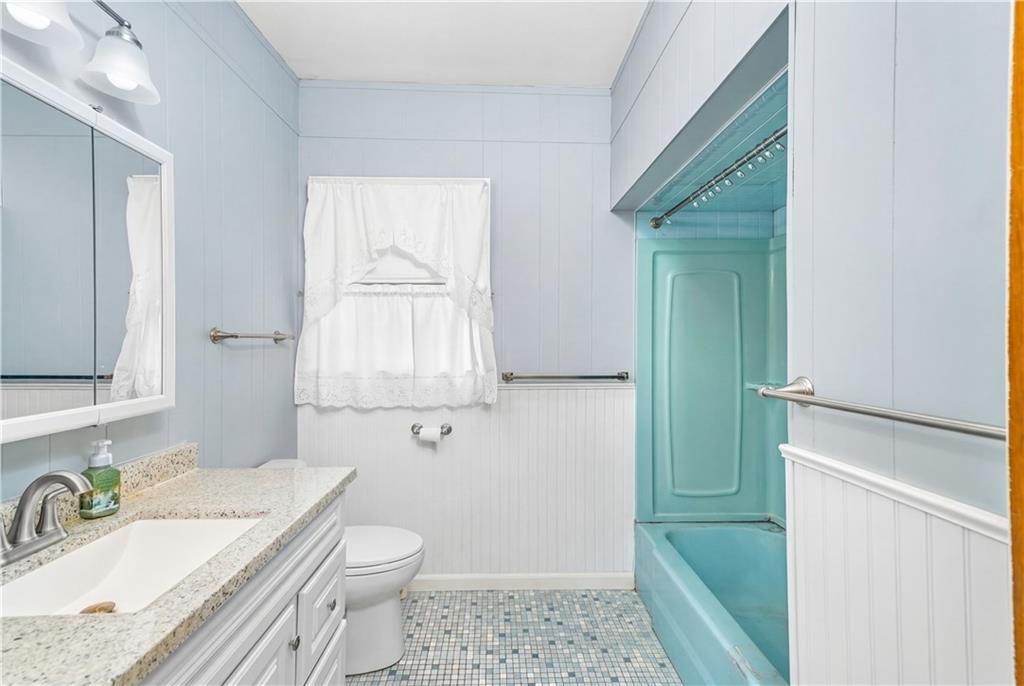 30 Naples Avenue Property Photo 13