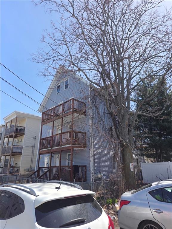 156 Lincoln Avenue Property Photo 3