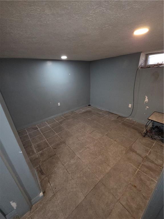 156 Lincoln Avenue Property Photo 35