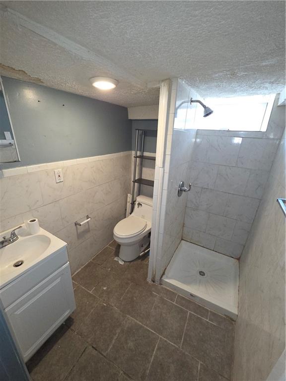 156 Lincoln Avenue Property Photo 37