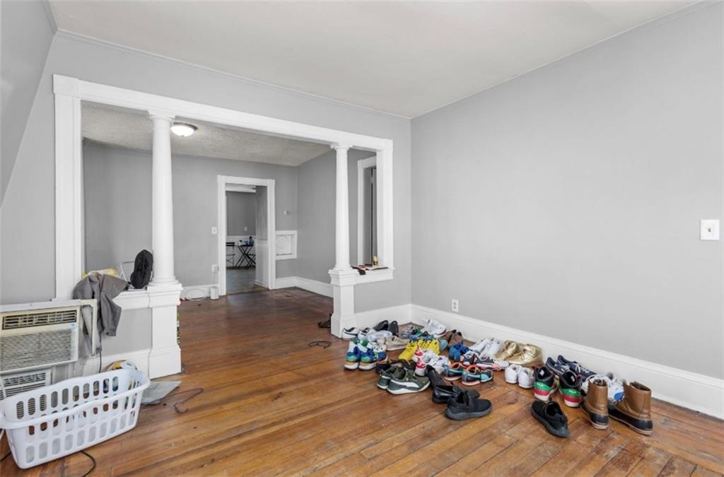 16 Maplehurst Avenue Property Photo 19