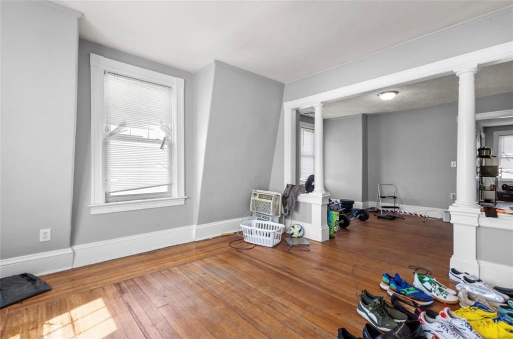16 Maplehurst Avenue Property Photo 20