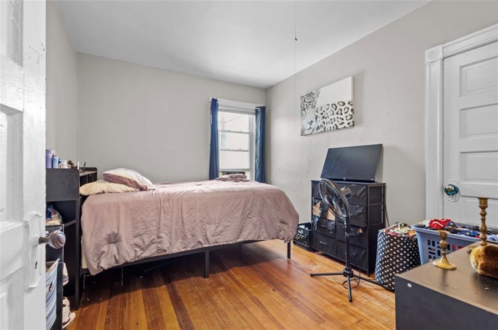 16 Maplehurst Avenue Property Photo 32