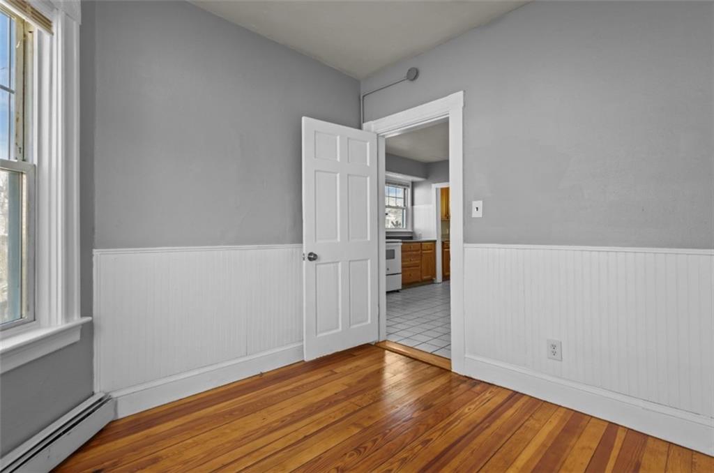 16 Maplehurst Avenue Property Photo 44