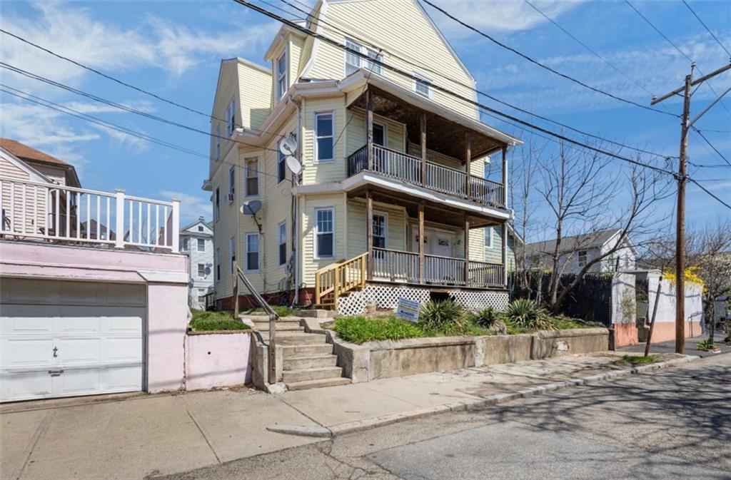 16 Maplehurst Avenue Property Photo 47