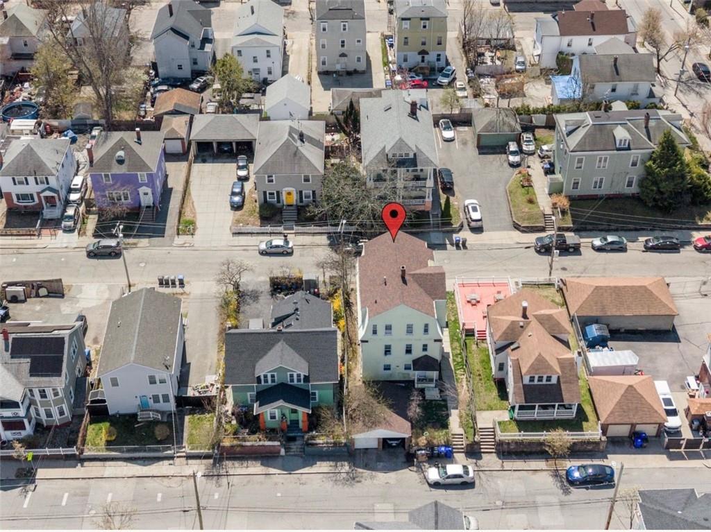 16 Maplehurst Avenue Property Photo 48