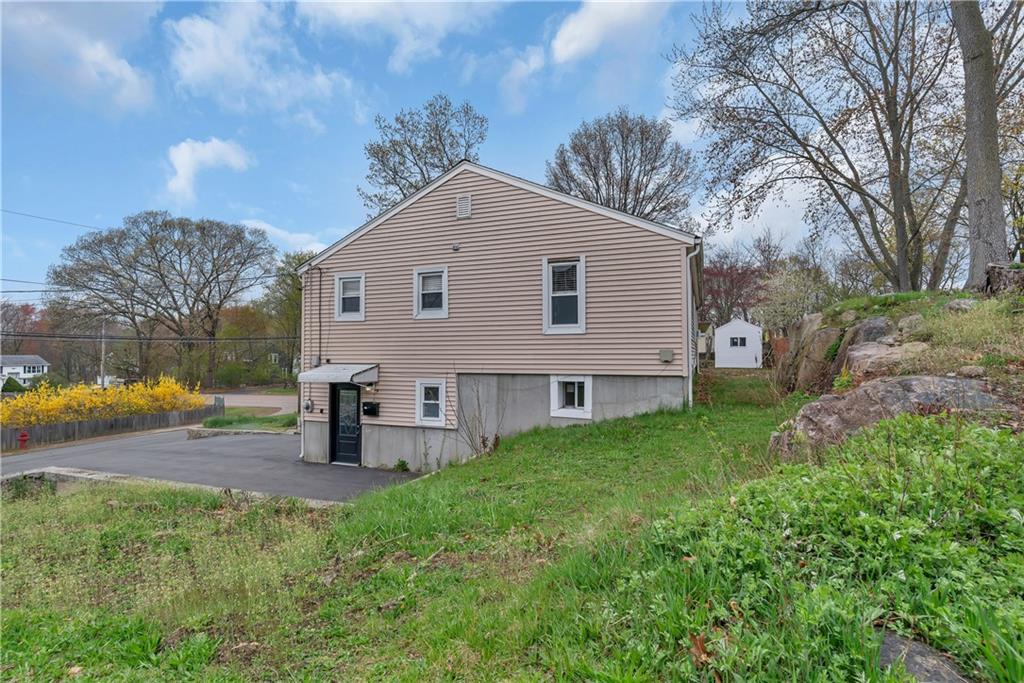 204 Talcott Street Property Photo 43